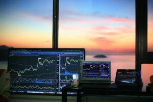 In tandem with the U.S. stock market, Bitcoin has surged past $124,000 to set a new record high, while Ethereum is approaching its historical peak.