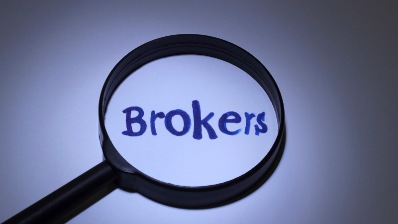 Key factors for choosing a regulated forex broker - Ultima Markets

